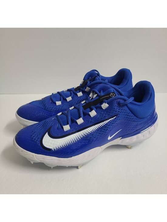 Athletic_Shoes